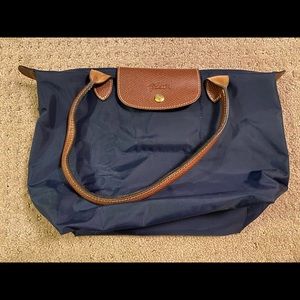Small longchamp le pliage tote - navy - like new!